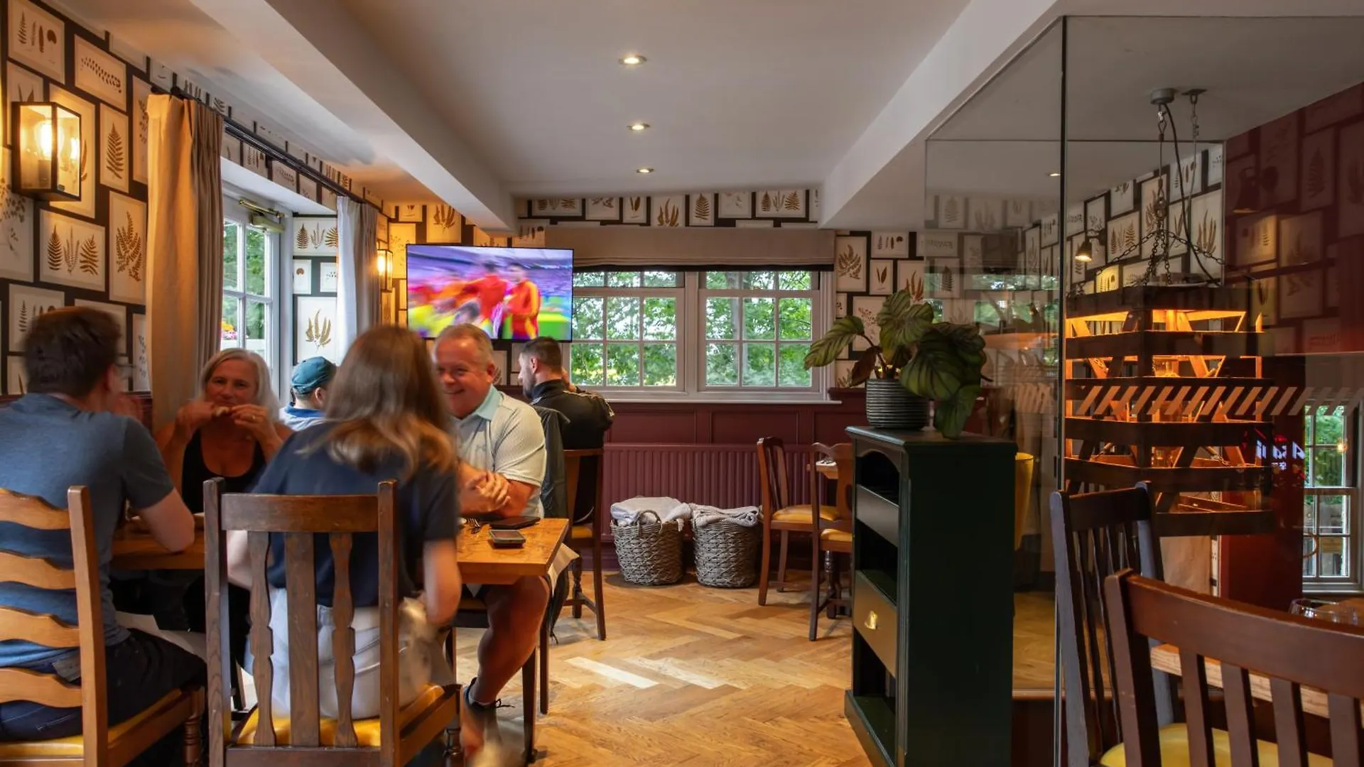 The Pilot Inn 3*, London